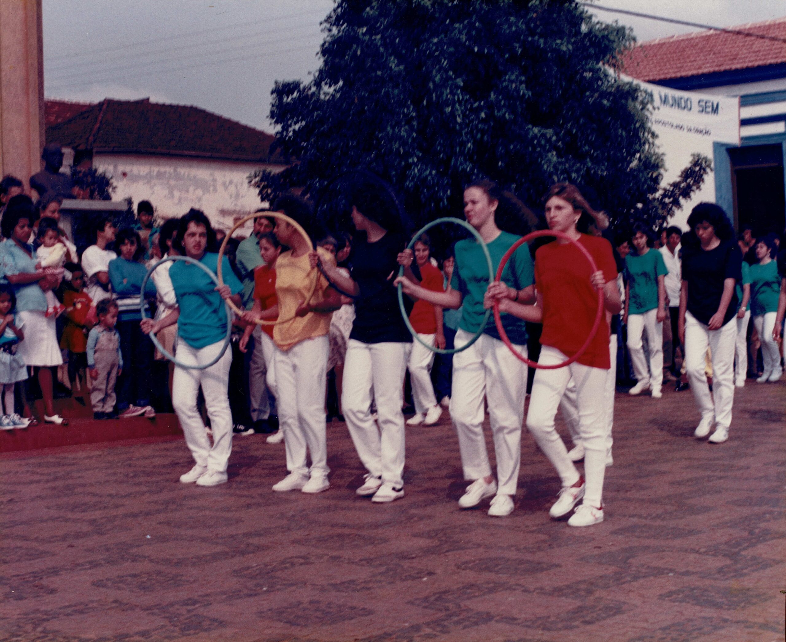 Desfile Cívico 07/09/1988 (Fonte: Biblioteca Municipal)